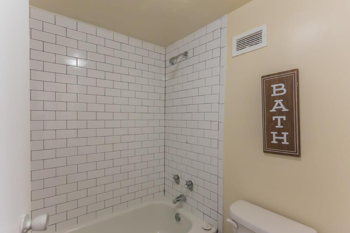 Affordable Downtown Memphis Apartment W Views Eksteriør bilde